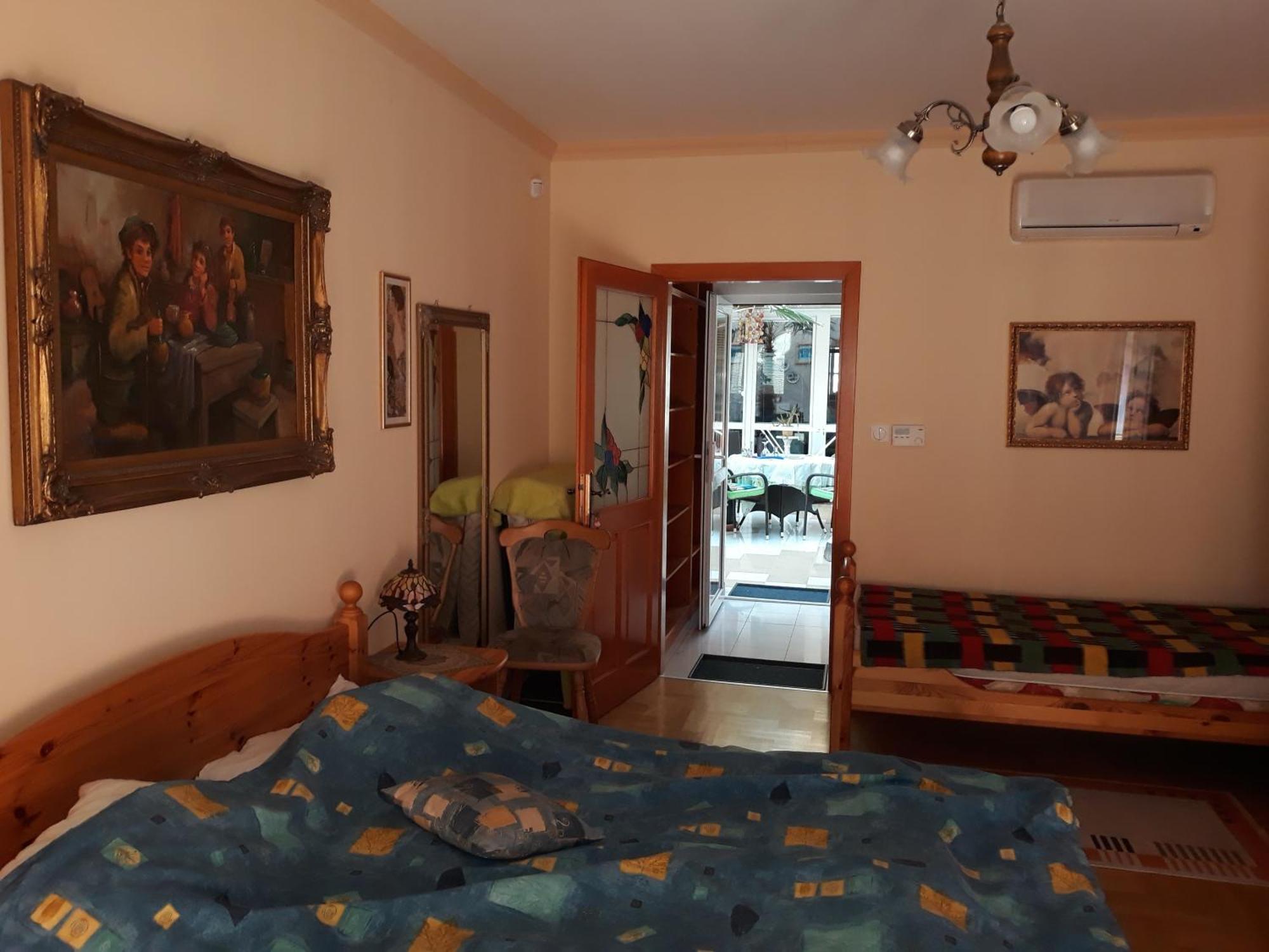 Kenezy Lux Apartman Vendeghaz Hajdúszoboszló Екстериор снимка