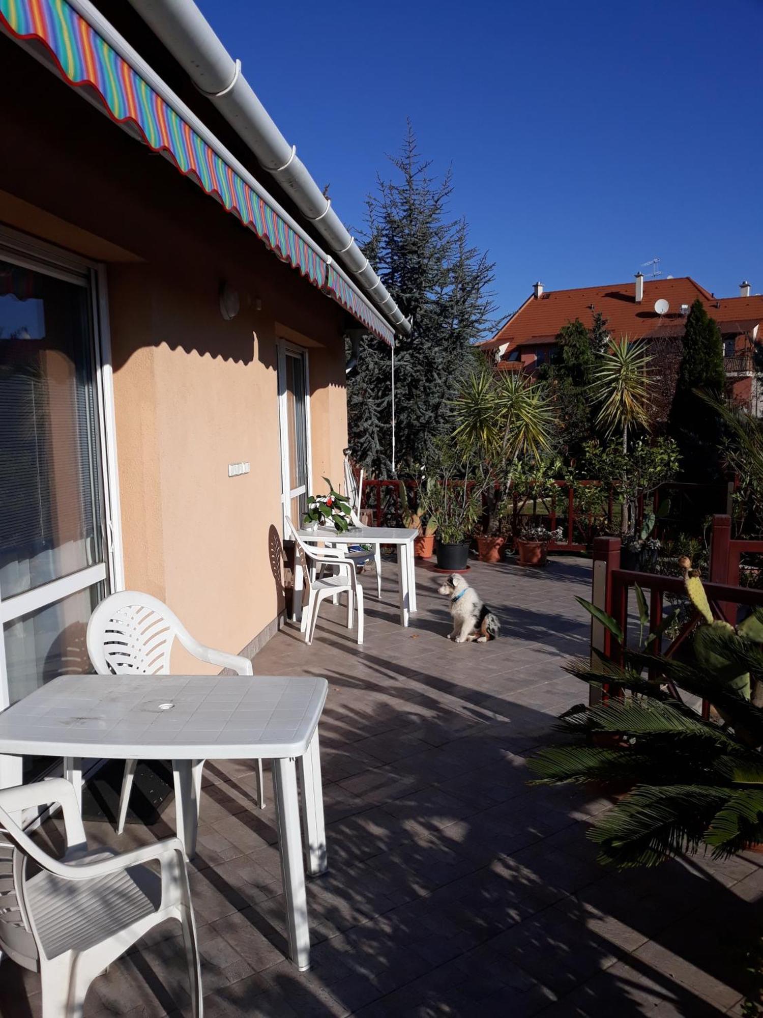Kenezy Lux Apartman Vendeghaz Hajdúszoboszló Екстериор снимка